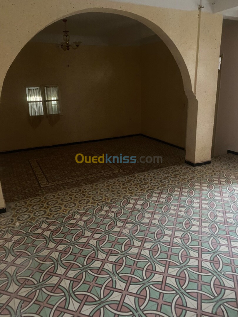 Vente Villa Guelma Oued zenati