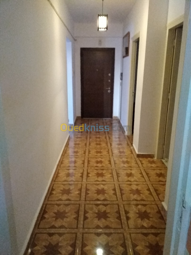 Location Appartement F3 Béjaïa Bejaia