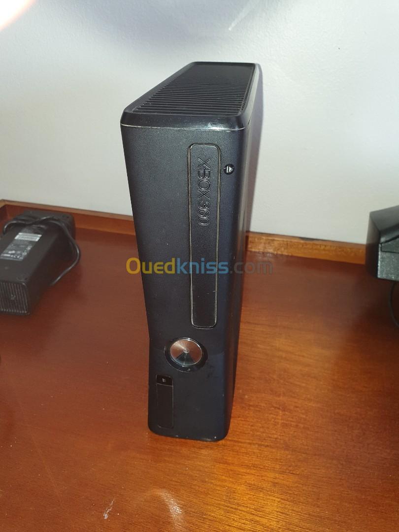 Xbox 360 slim Flash aurora + disque dur avec jeux