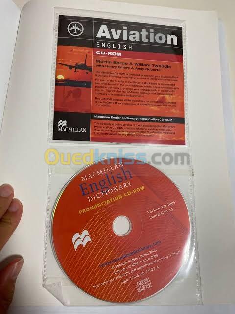 Macmillan Aviation English Student's Book with CD-ROM