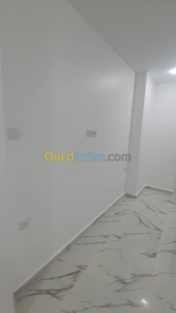 Location Appartement F3 Alger Ain taya