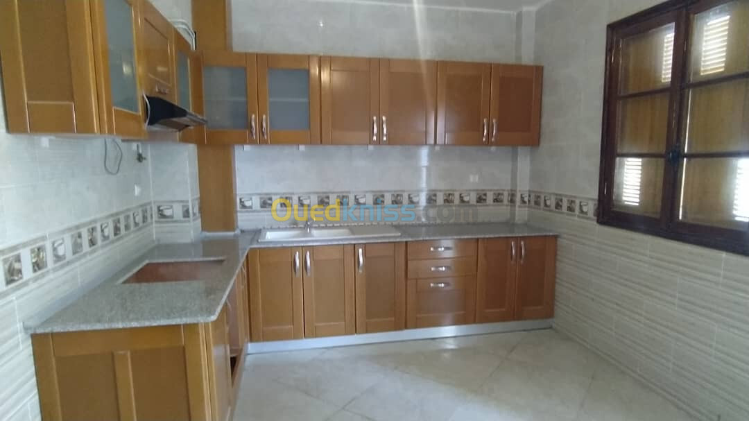 Location Appartement F4 Constantine Constantine