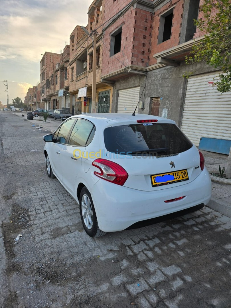 Peugeot 208 2015 Access