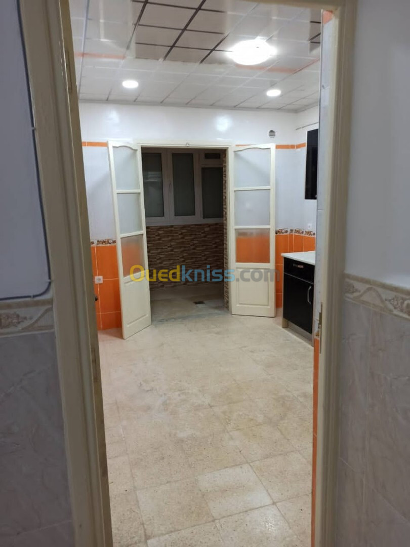 Location Appartement F3 Alger Baba hassen