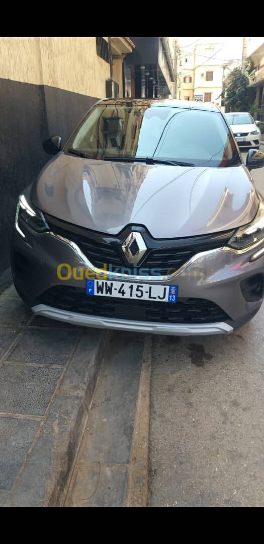 Renault Captur 2023 