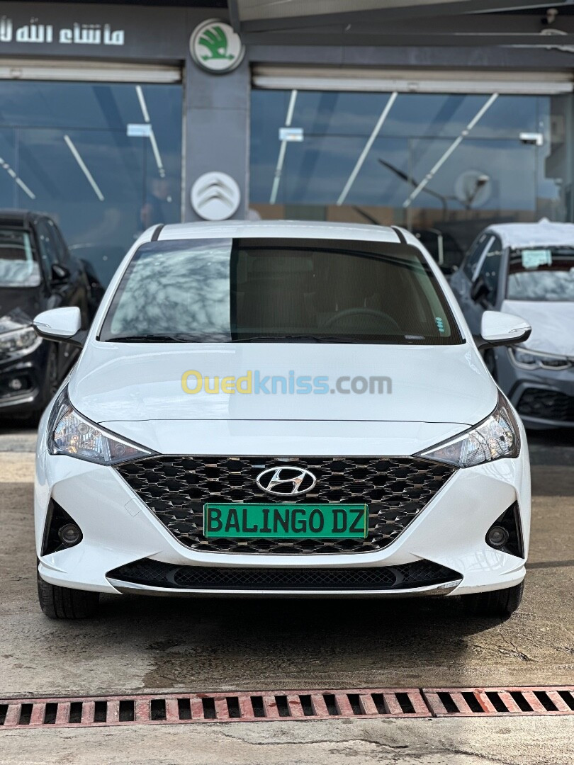 Hyundai Accent 2024 1.6 ess boîte auto