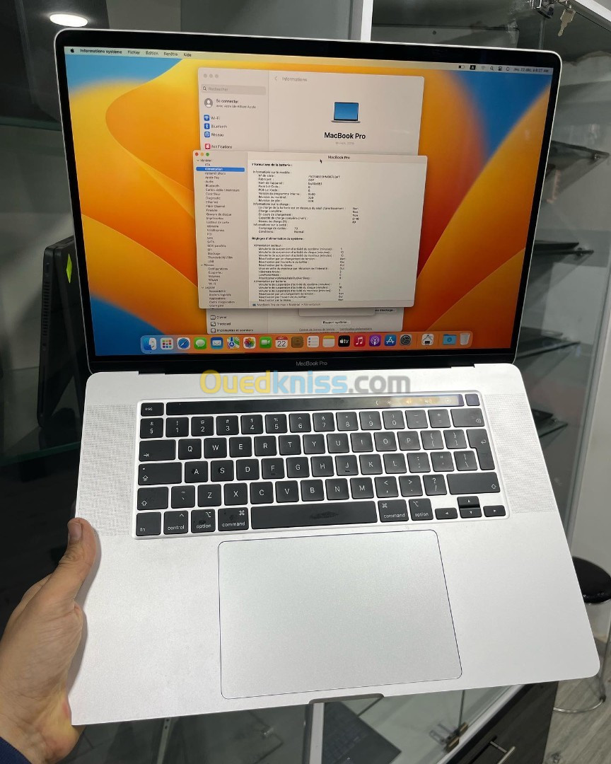  MACBOOK PRO 2019 I7 16 POUCES 512SSD 16 RAM CYCLE 79 AMD RADEON PRO 5300M 04 GO