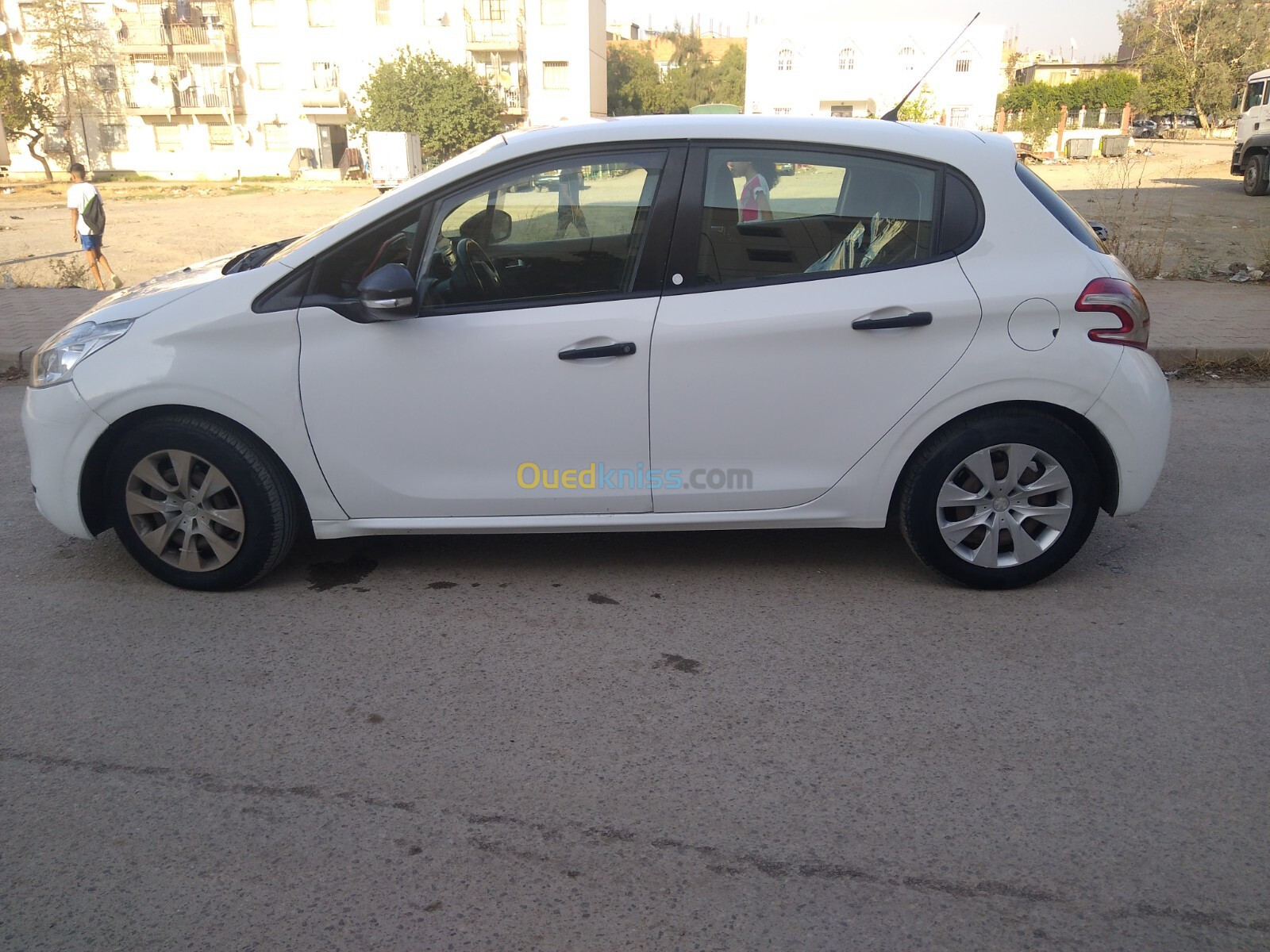 Peugeot 208 2013 Access