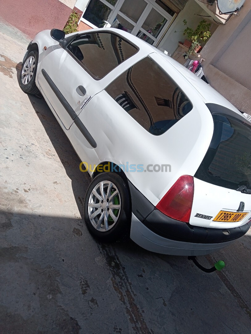 Renault Clio 2 2000 Extreme