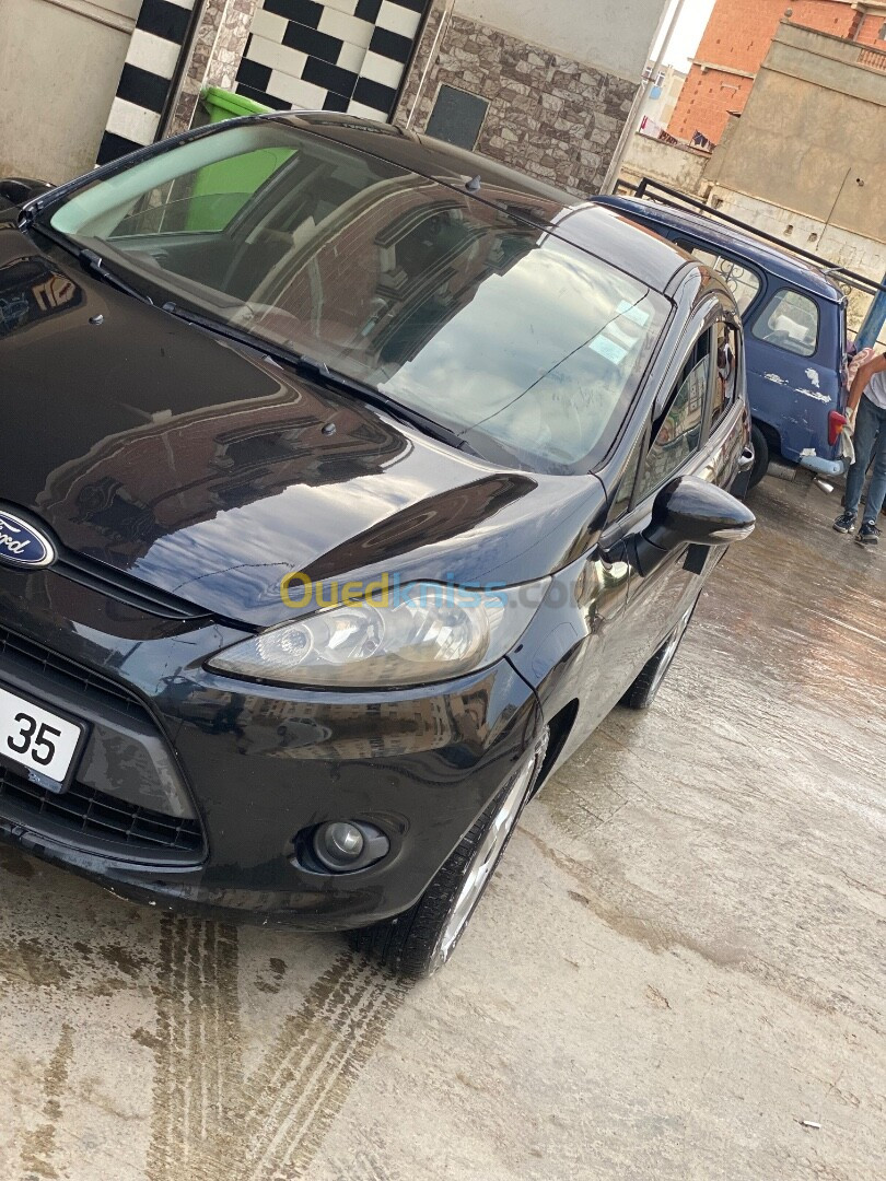 Ford Fiesta 2011 Titanium Sport pack