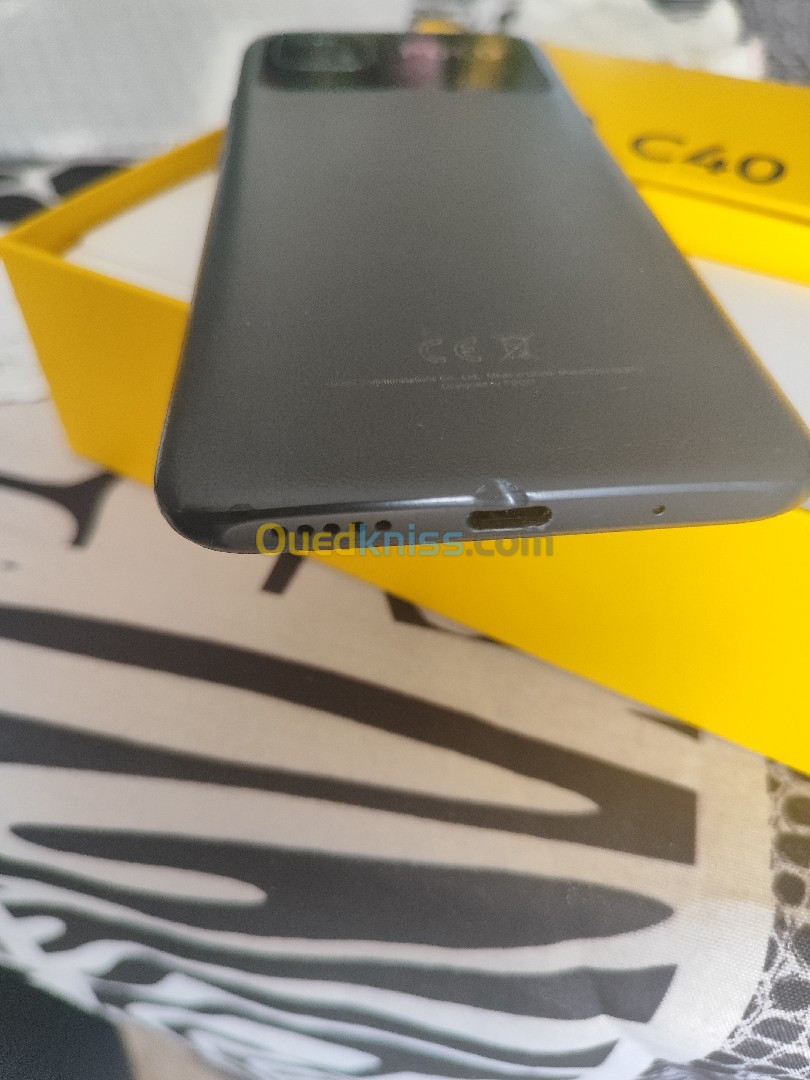 Poco c40 Xiaomi 2203333QGP