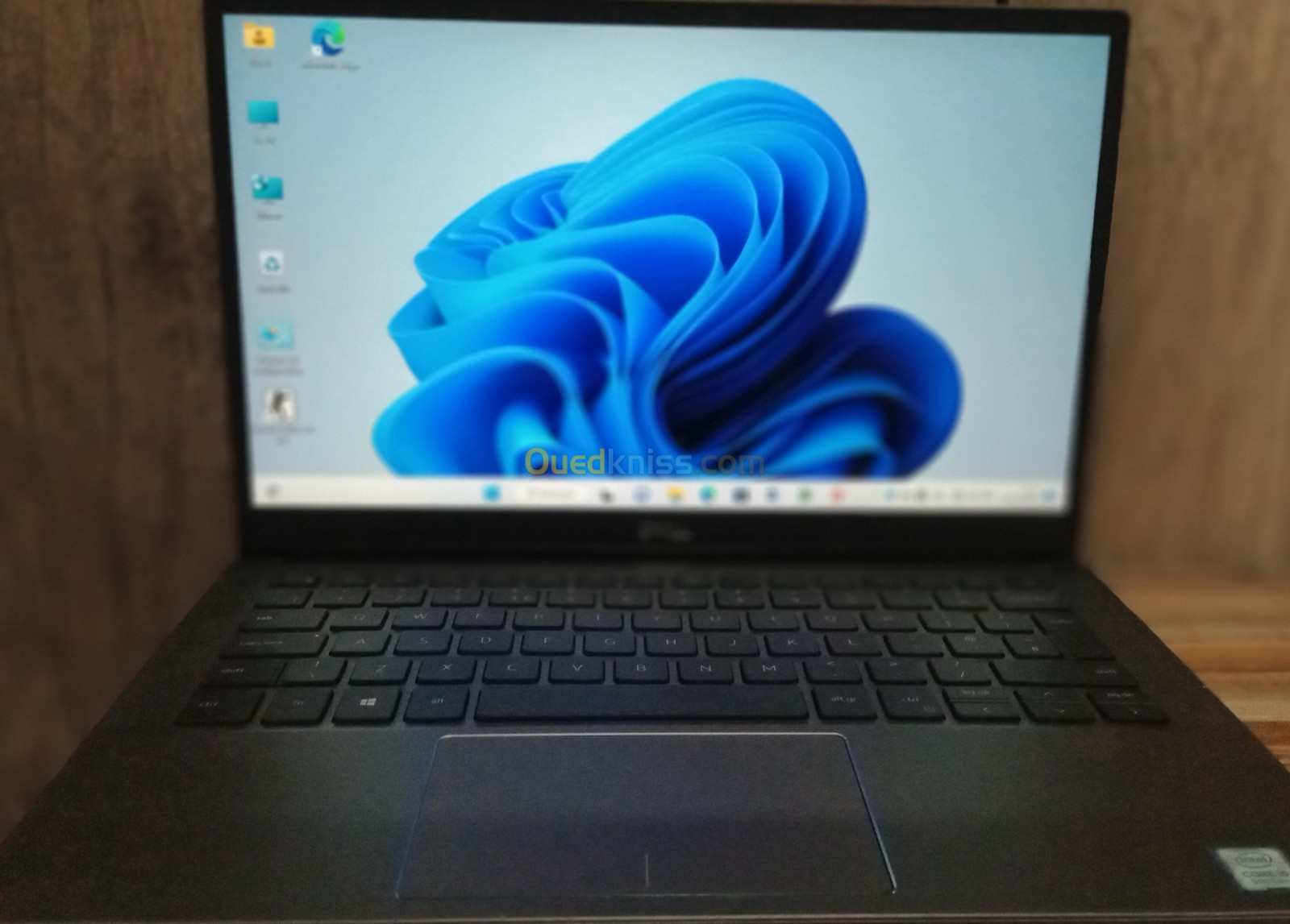 Dell latitude 3301