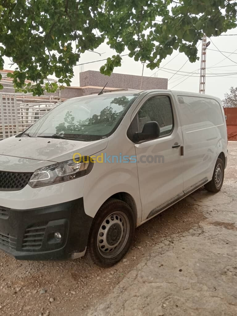 Fiat Scudo 2024 Drive par 17