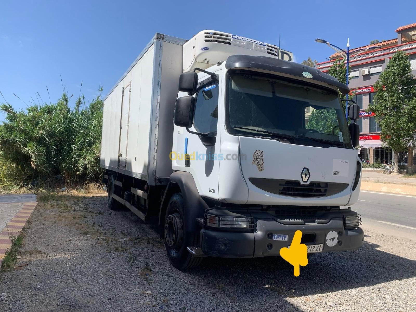 Renault Midlum 240 dxi 2012