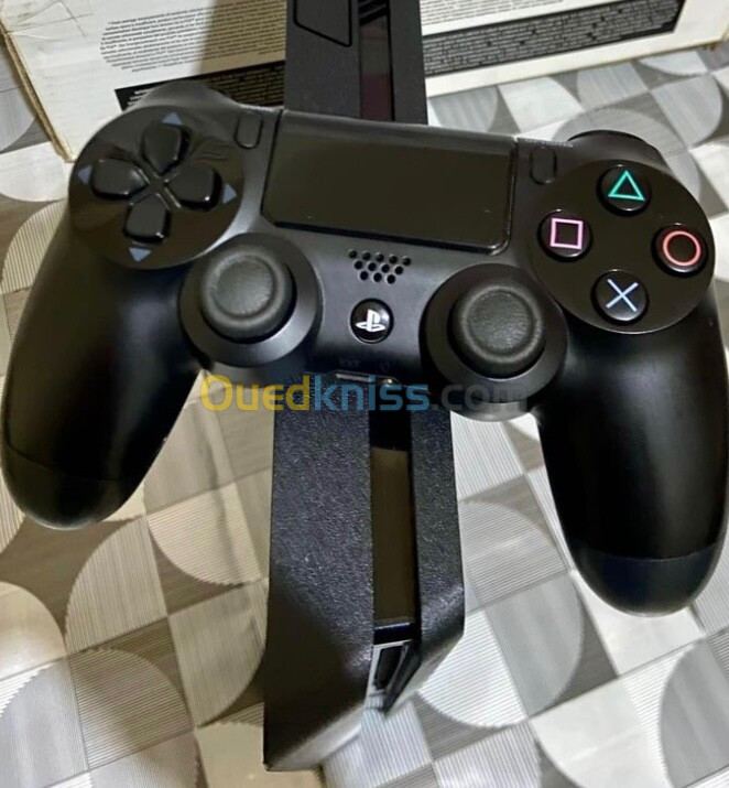 Play station 4