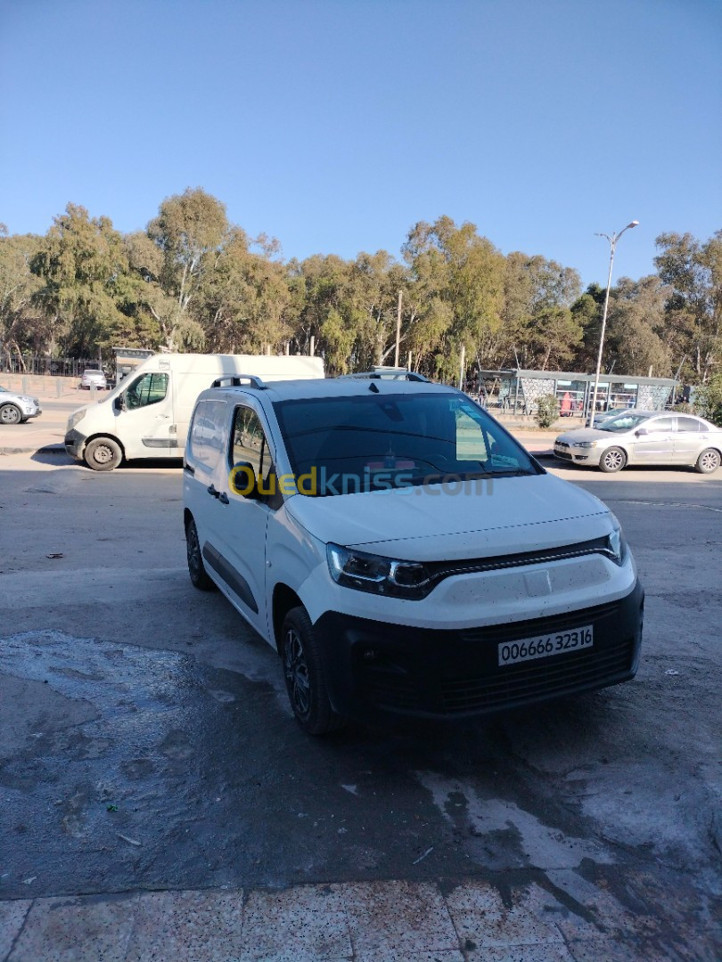 Fiat Professional Doblo 2023 Doblo