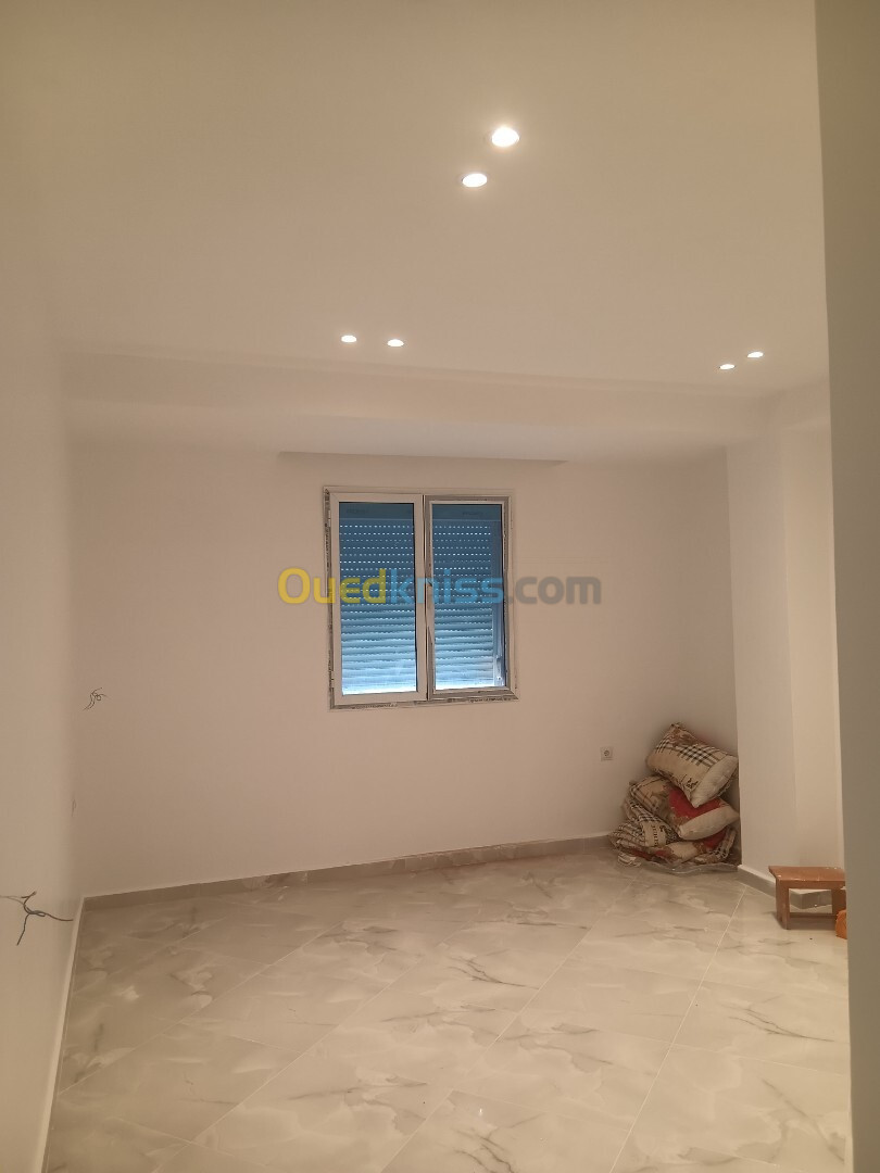 Vente Appartement F3 Alger Bordj el kiffan