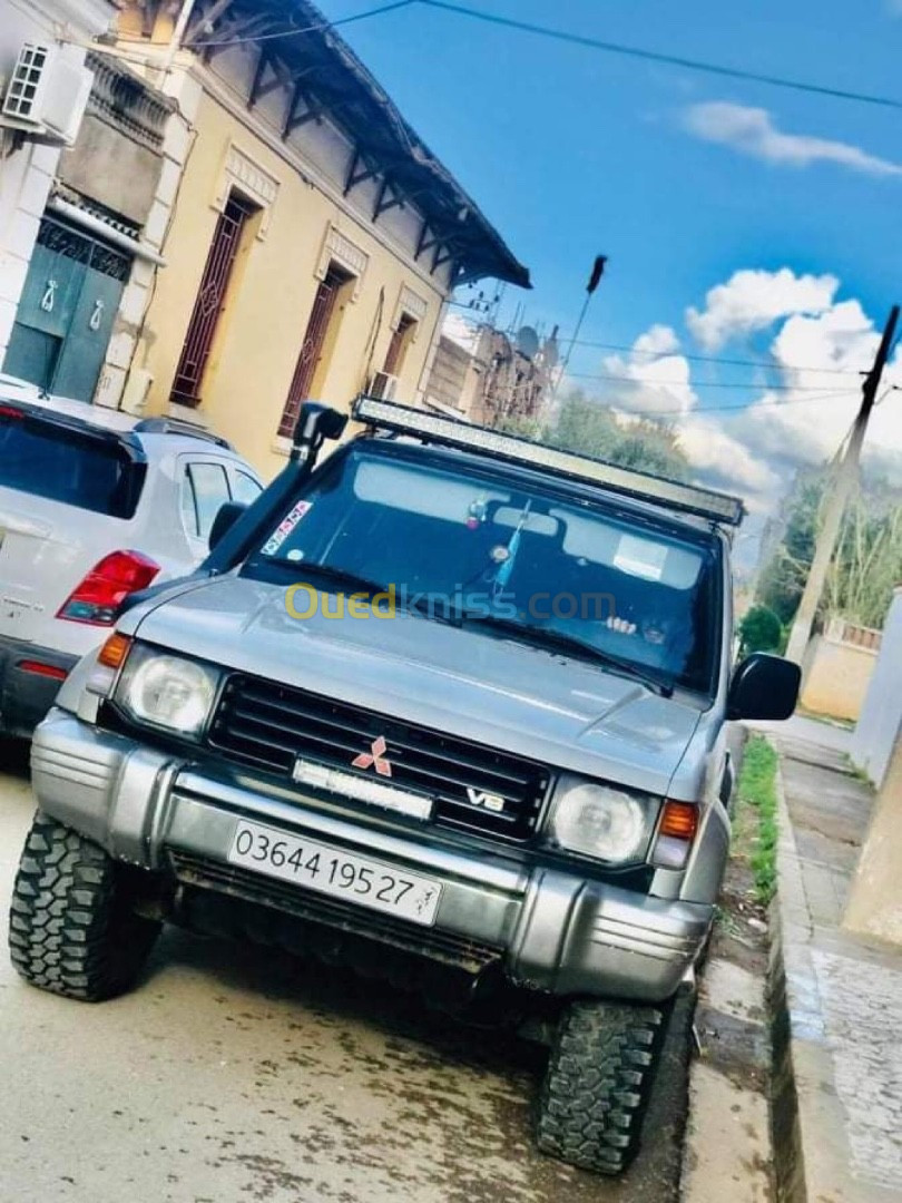 Mitsubishi Pajero Court 1995 Pajero Court