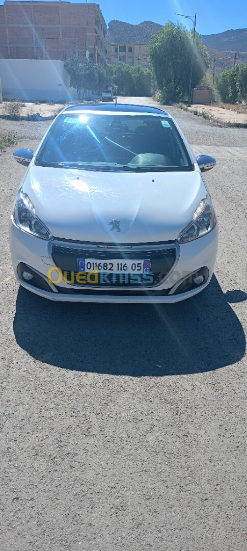 Peugeot 208 2016 Allure Facelift