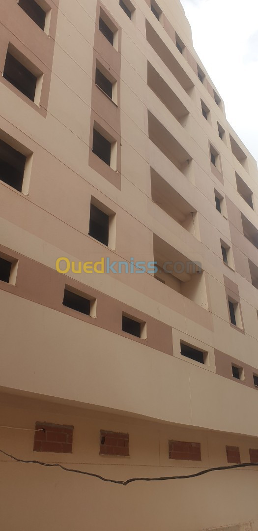 Vente Appartement F5 Alger Bordj el kiffan