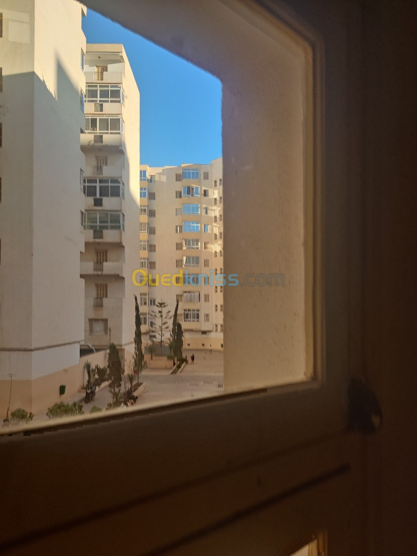 Location Appartement F3 Oran Bir el djir