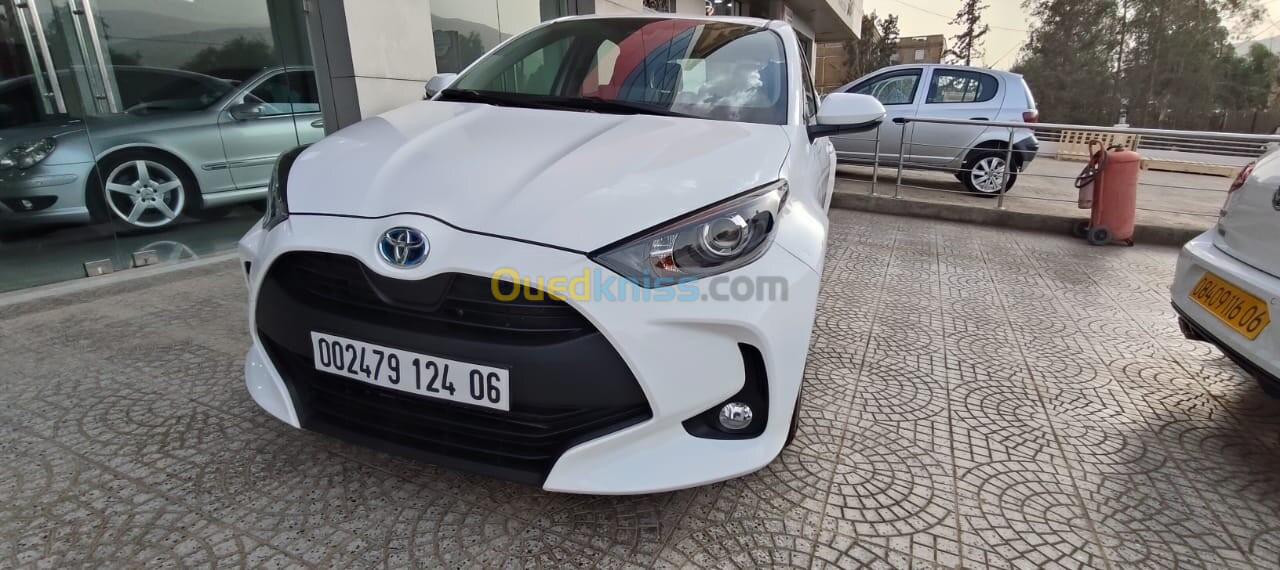 Toyota Yaris 2024 Dynamic hybrid