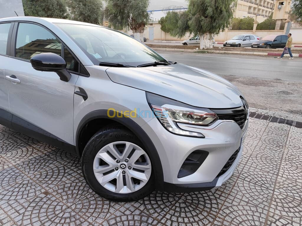 Renault Captur 2023 