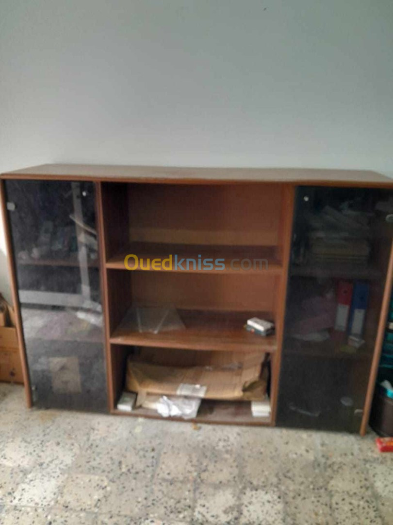 Vente Lot de meubles de bureau Italien