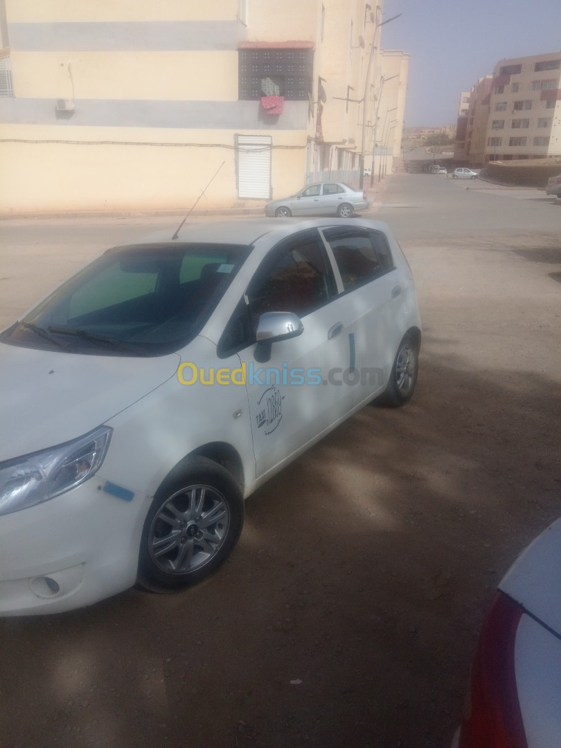 Chevrolet Aveo 5 portes 2012 