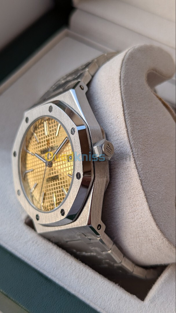 Montre Audemars Piguet Royal Oak U1