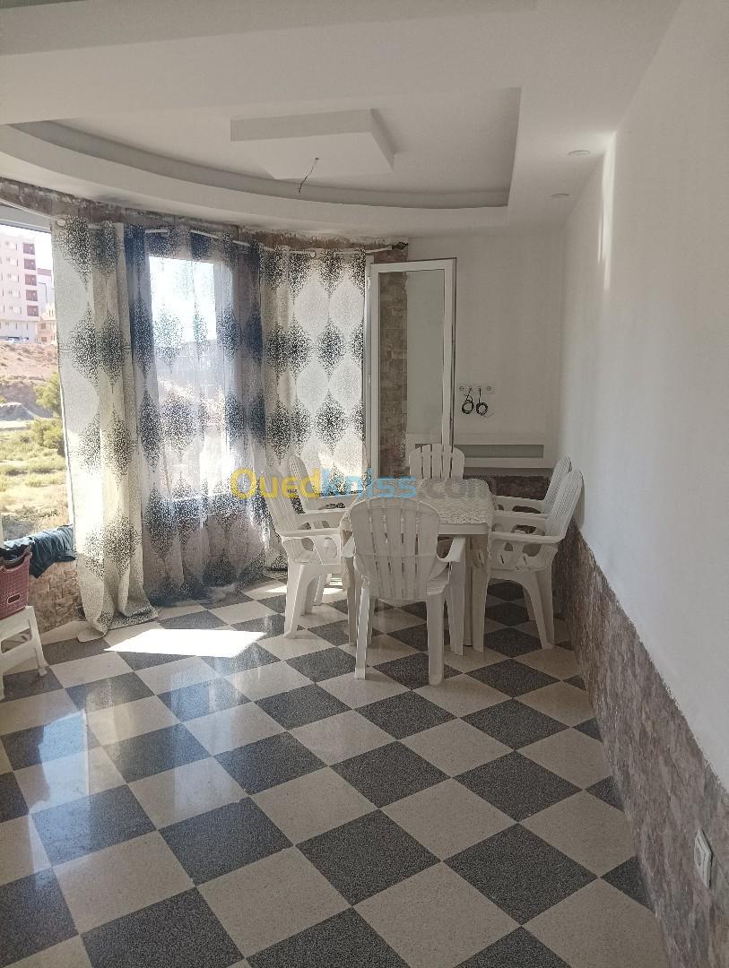 Location vacances Niveau De Villa F4 Béjaïa Beni ksila