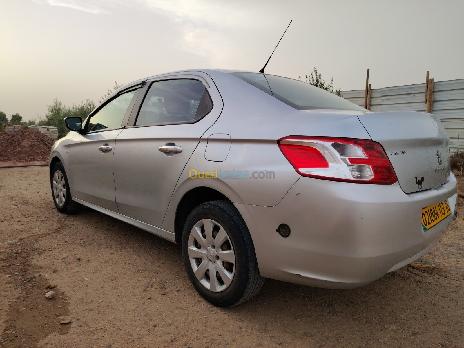 Peugeot 301 2013 