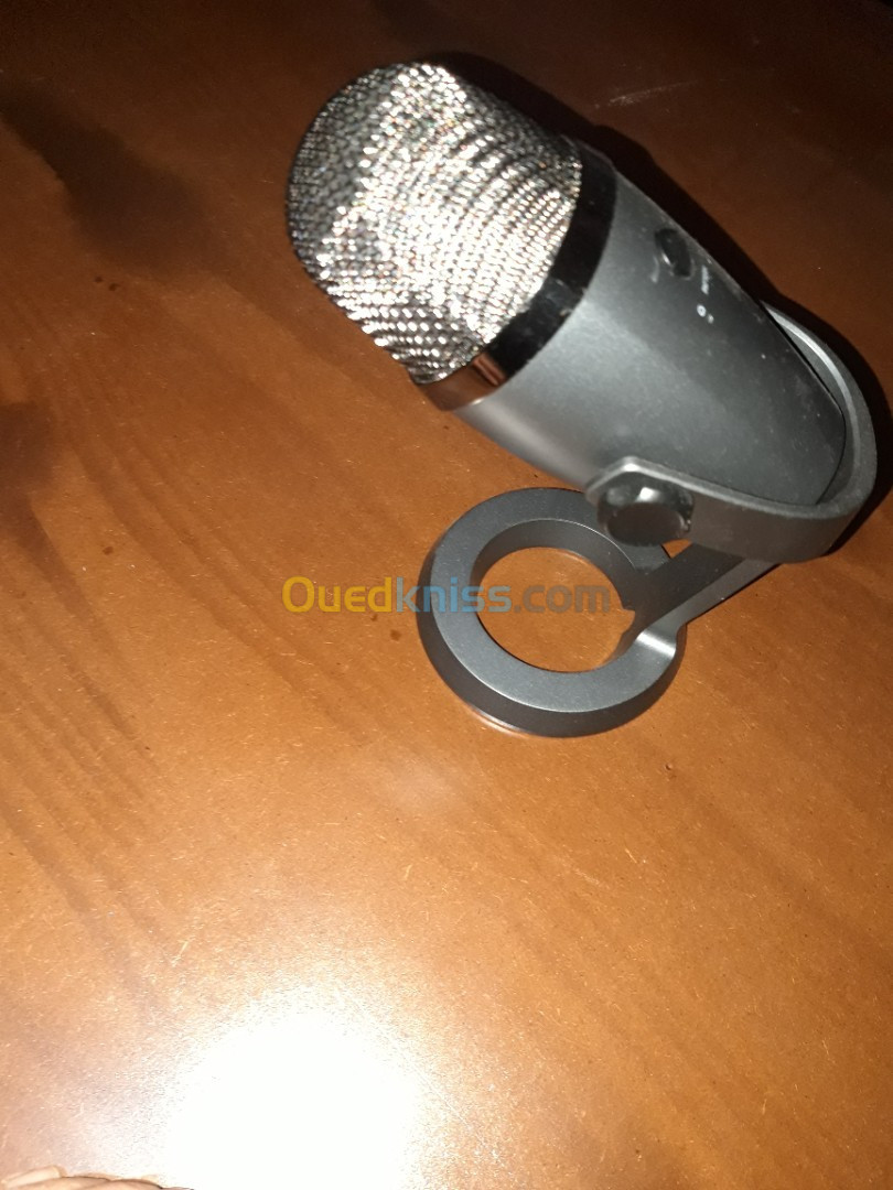 Microphone sans bruit 