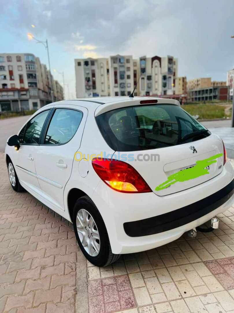 Peugeot 207 2012 207