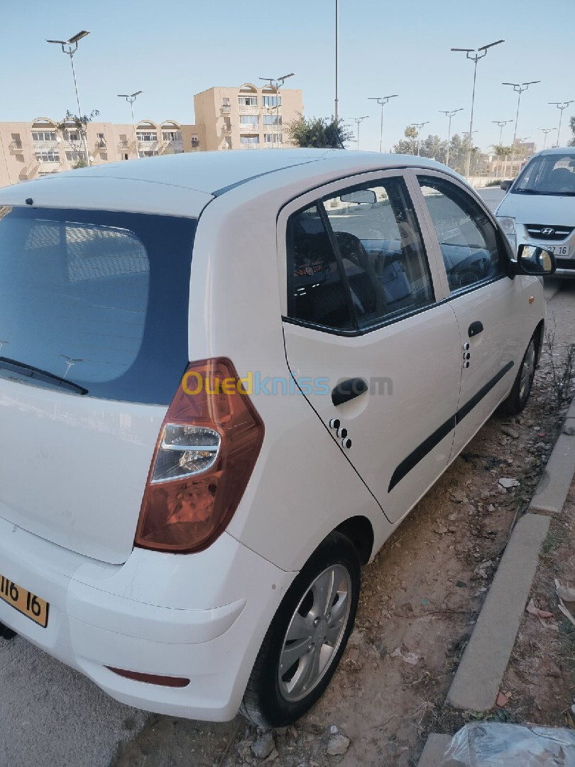 Hyundai i10 Plus 2016 PRESTIGE