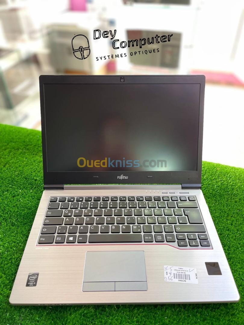 FUJITSU Notebook LIFEBOOK U745 Modèle Slim 