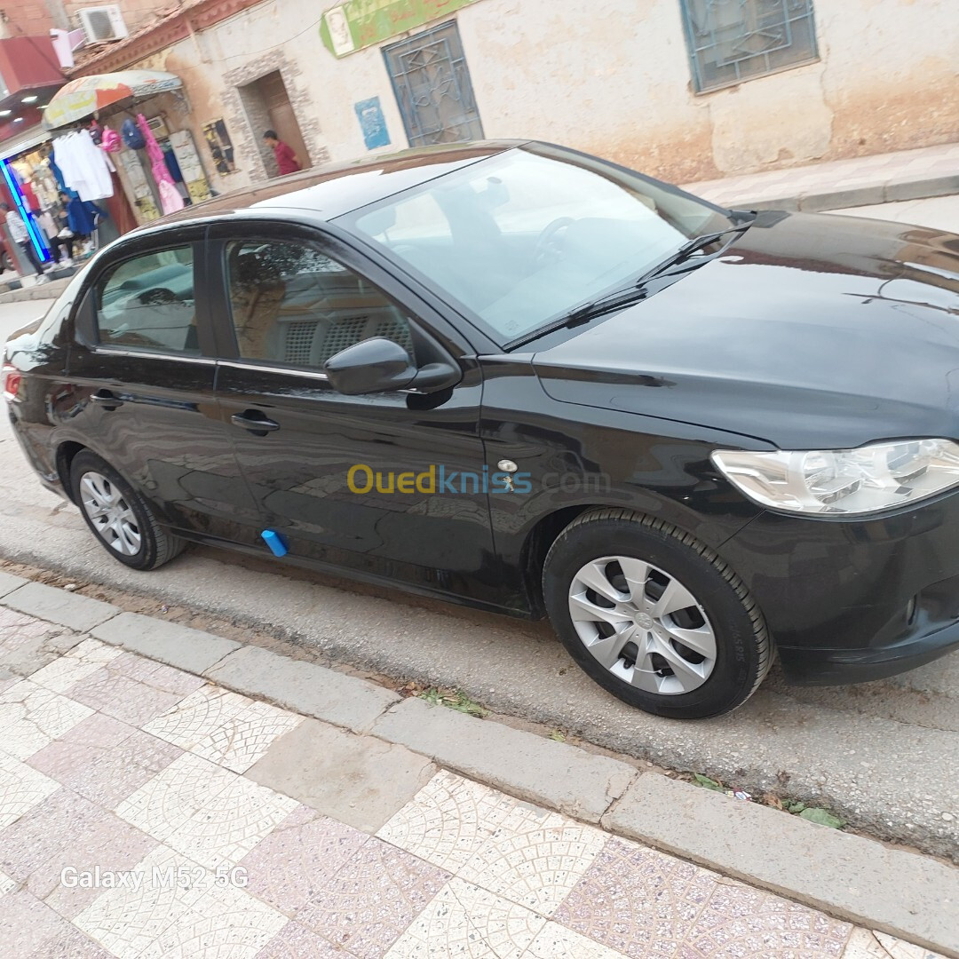 Peugeot 301 2013 Active