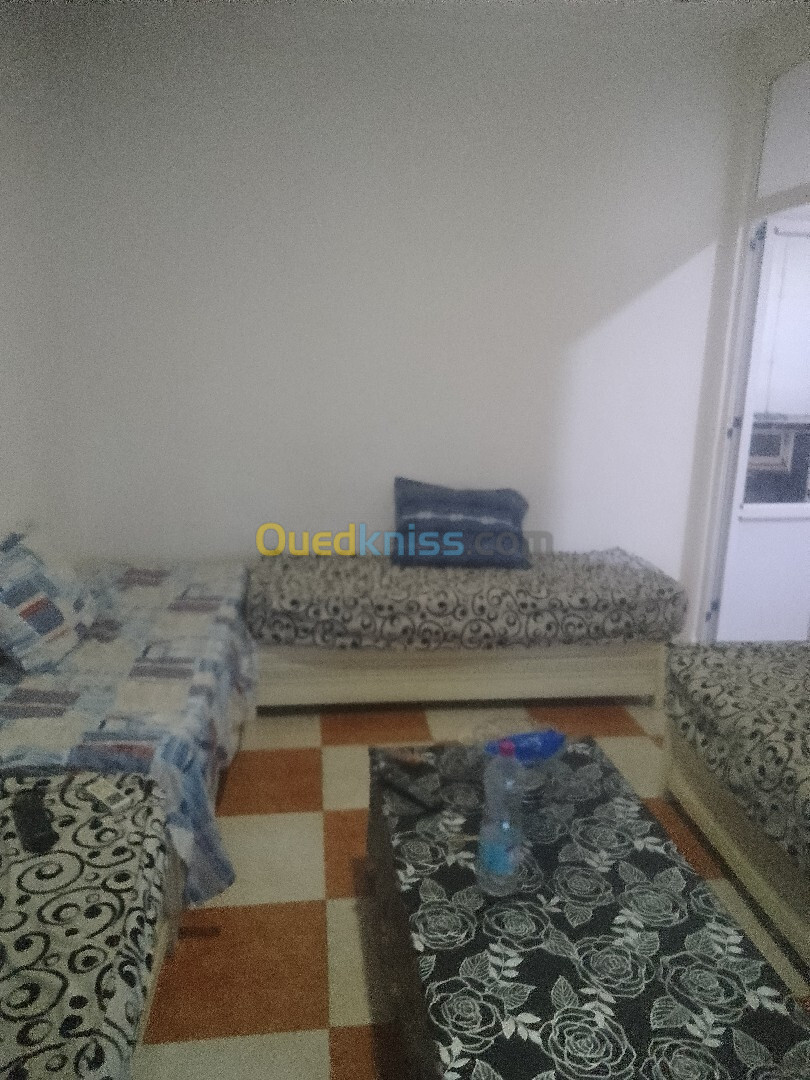 Location vacances Appartement F2 Alger Alger centre