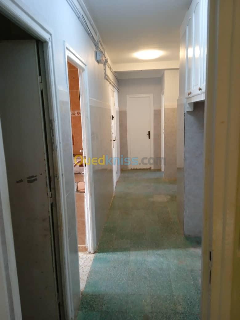 Vente Appartement F4 Chlef Tenes