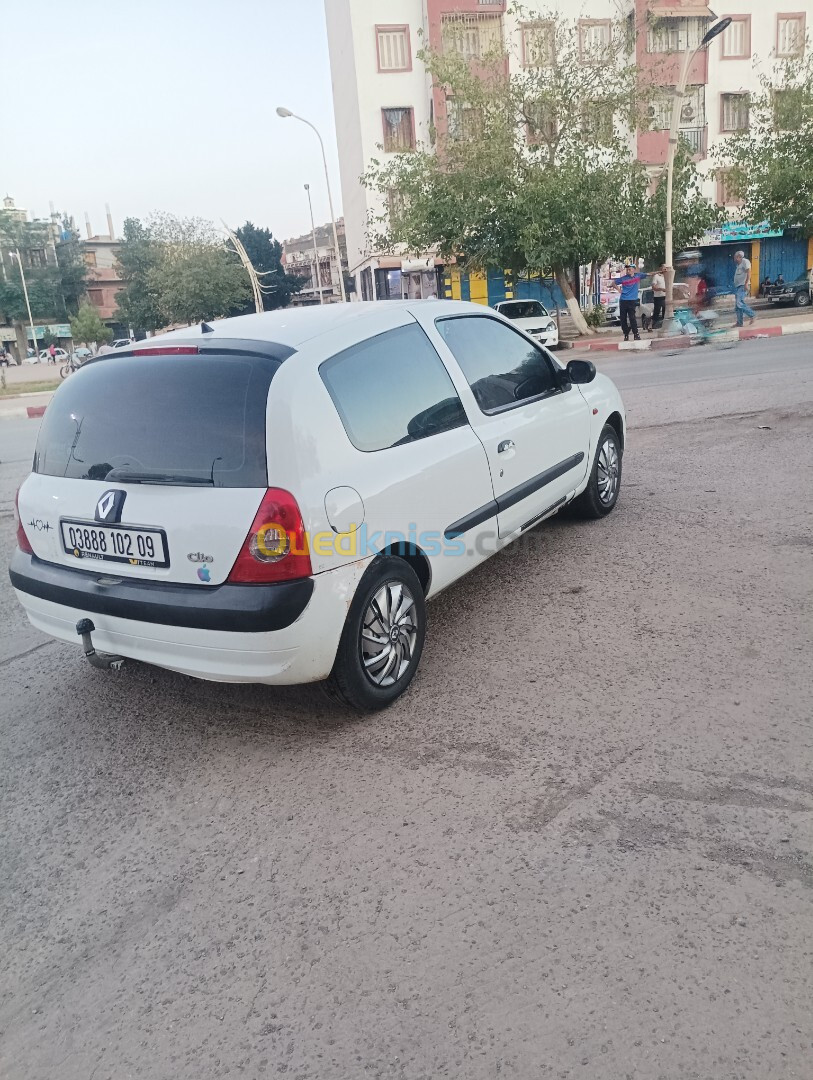 Dacia كليو ذبانة 2002 كليو