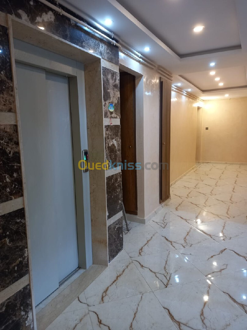 Vente Appartement F3 Alger Ain taya