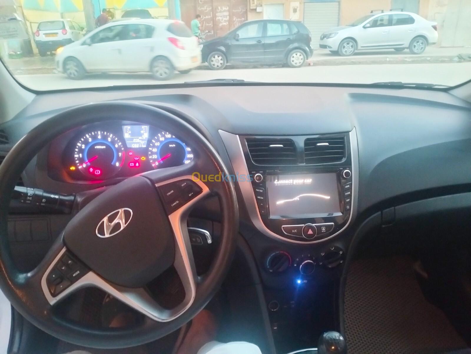 Hyundai Accent RB  4 portes 2018 GL+