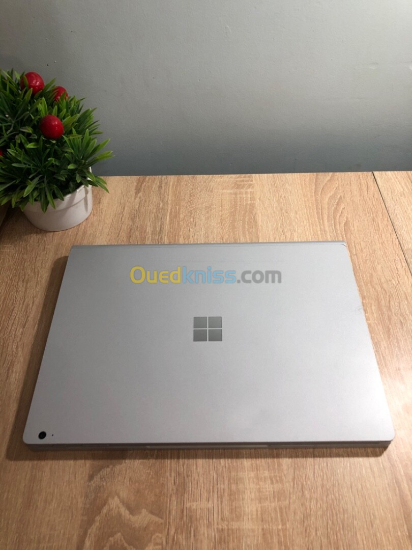 Microsoft Surface Book 3