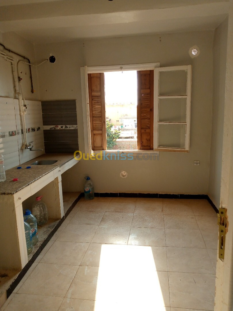 Vente Appartement F3 Tipaza Bou ismail