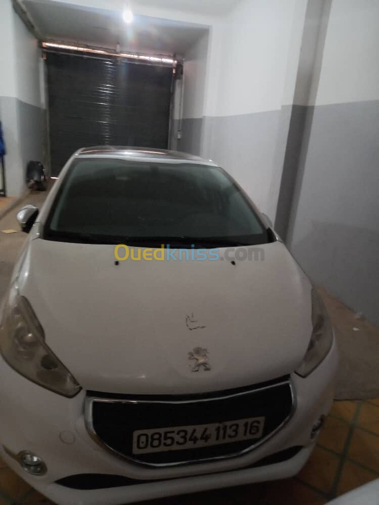 Peugeot 208 2013 208