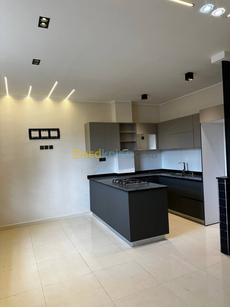 Vente Appartement F4 Alger Bordj el bahri