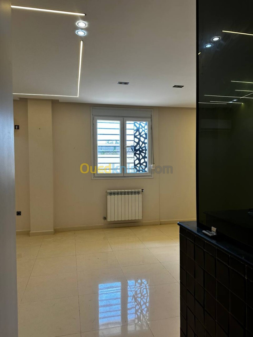 Vente Appartement F4 Alger Bordj el bahri