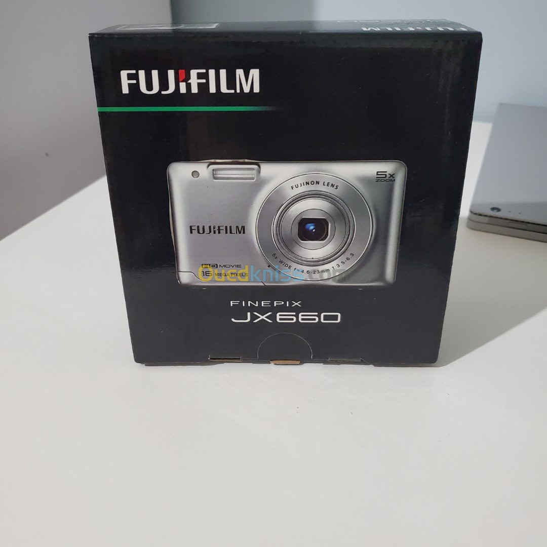 Finepix JX660 + Cartes-Mémoire