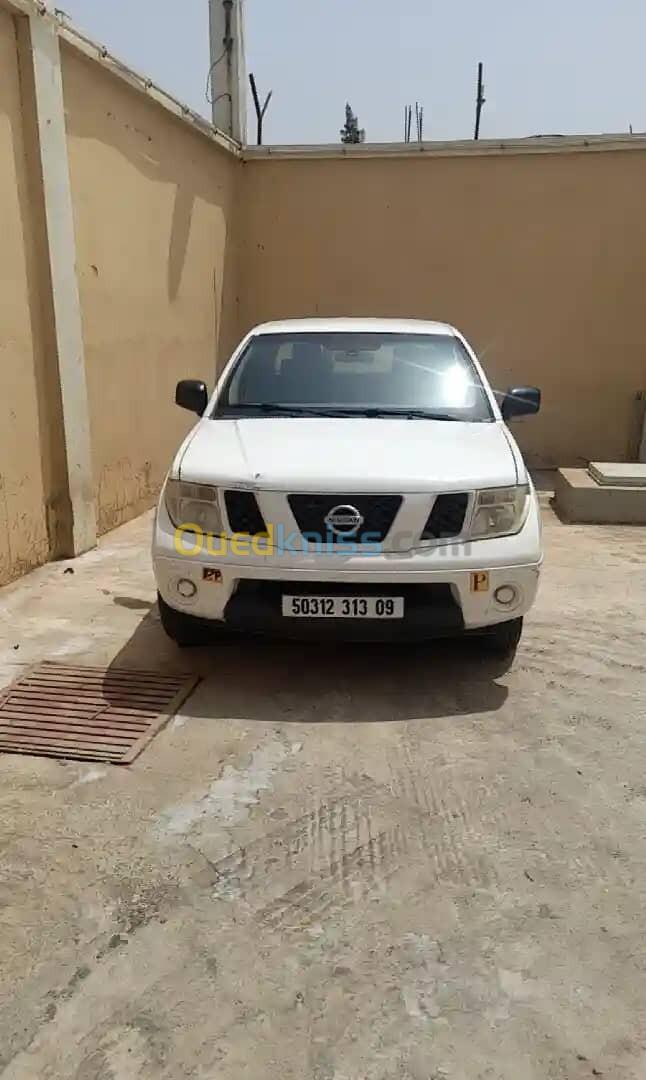 Nissan Navara 2013 Elegance 4x2