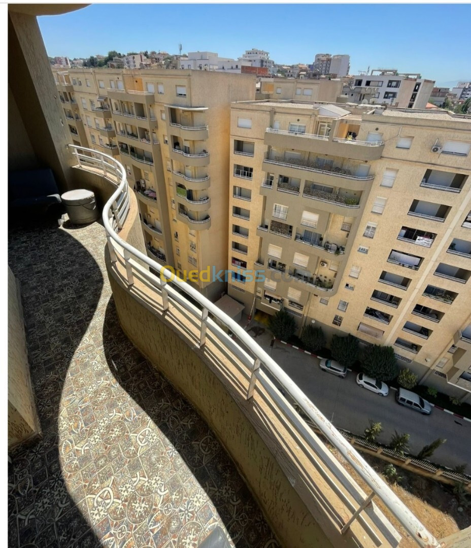 Location Appartement F4 Alger Cheraga